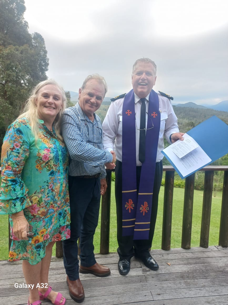 Wedding ceremony by Dr. Gerrit Rademeyer in Hankey