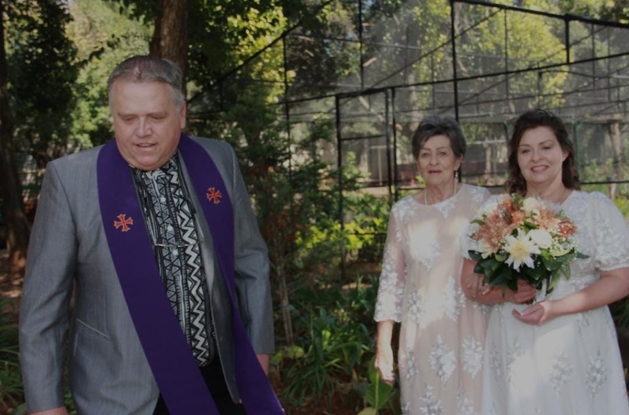Wedding ceremony by Dr. Gerrit Rademeyer in Hankey