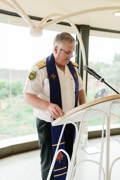 Wedding ceremony by Dr. Gerrit Rademeyer in Hankey