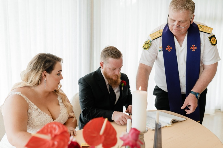 Wedding ceremony by Dr. Gerrit Rademeyer in Hankey
