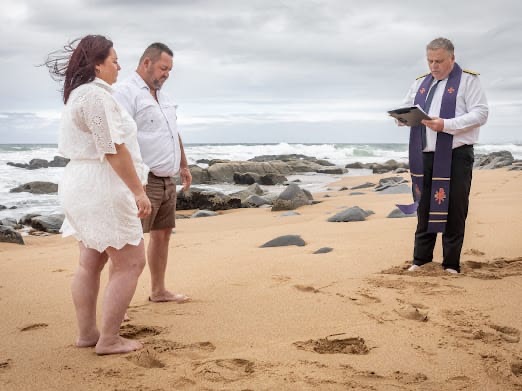 Wedding ceremony by Dr. Gerrit Rademeyer in Hankey